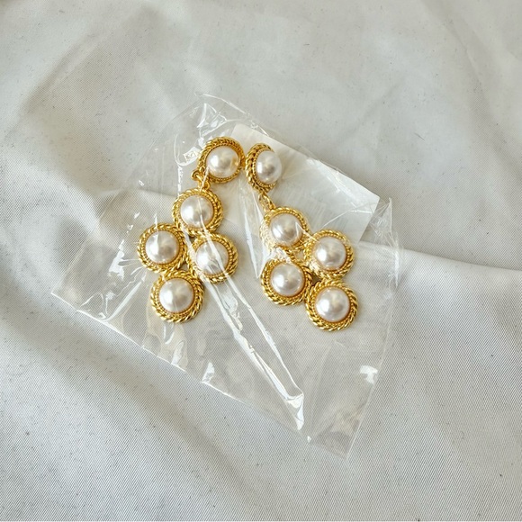 Frasier Sterling Windsor Earrings in Gold - Picture 3 of 4